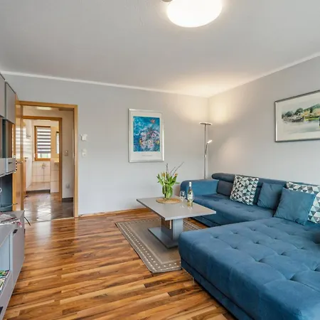 公寓 Mit Balkon Und Schoenem Moselblick By Interhome